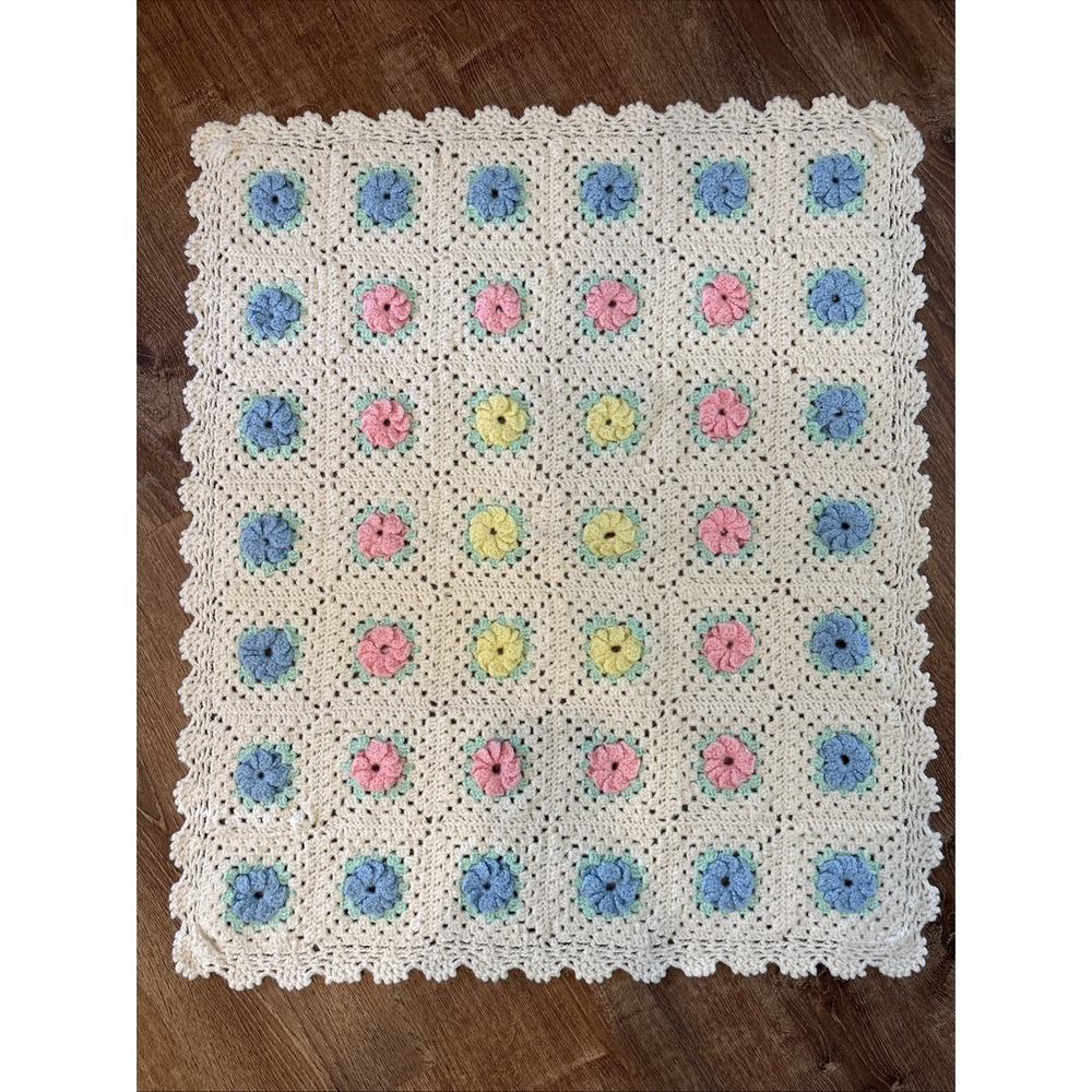Vintage Handmade 3D Flower Crochet Baby Throw Blanket Afghan 30"x34" Pink Blue